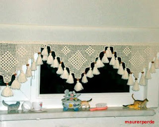 Katlamal%C4%B1+ve+Stor+Mutfak+Perde+Modelleri2 Katlamalı ve Stor Mutfak Perde Modelleri