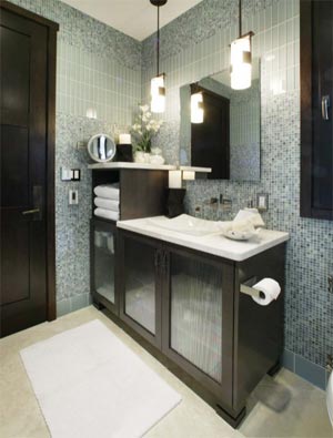 cam-kapakli-banyo-dolabi